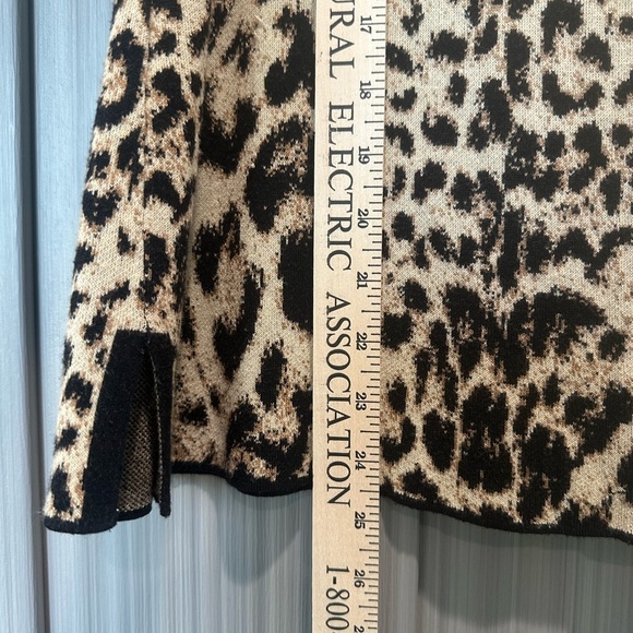 Chico's Knit Mock Neck Animal Print Sleeveless Sweater Office Cozy Layer Sz L - Picture 5 of 9